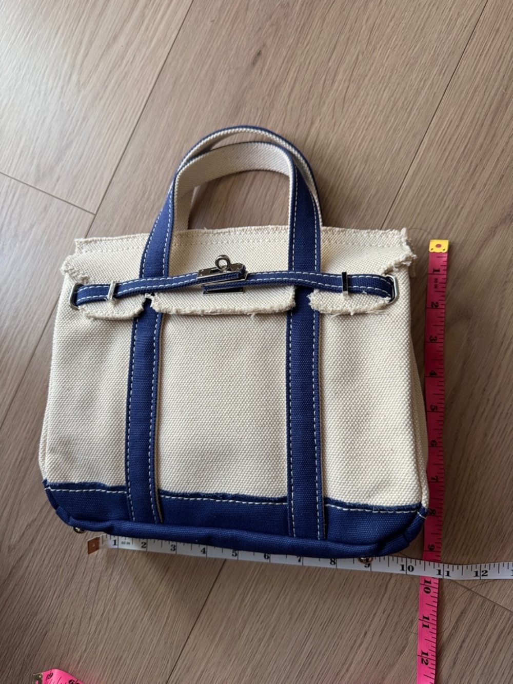 Mini Boatkin - Canvas Tote Bag with Blue Trim - Women's Handbag - Picture 5 of 10